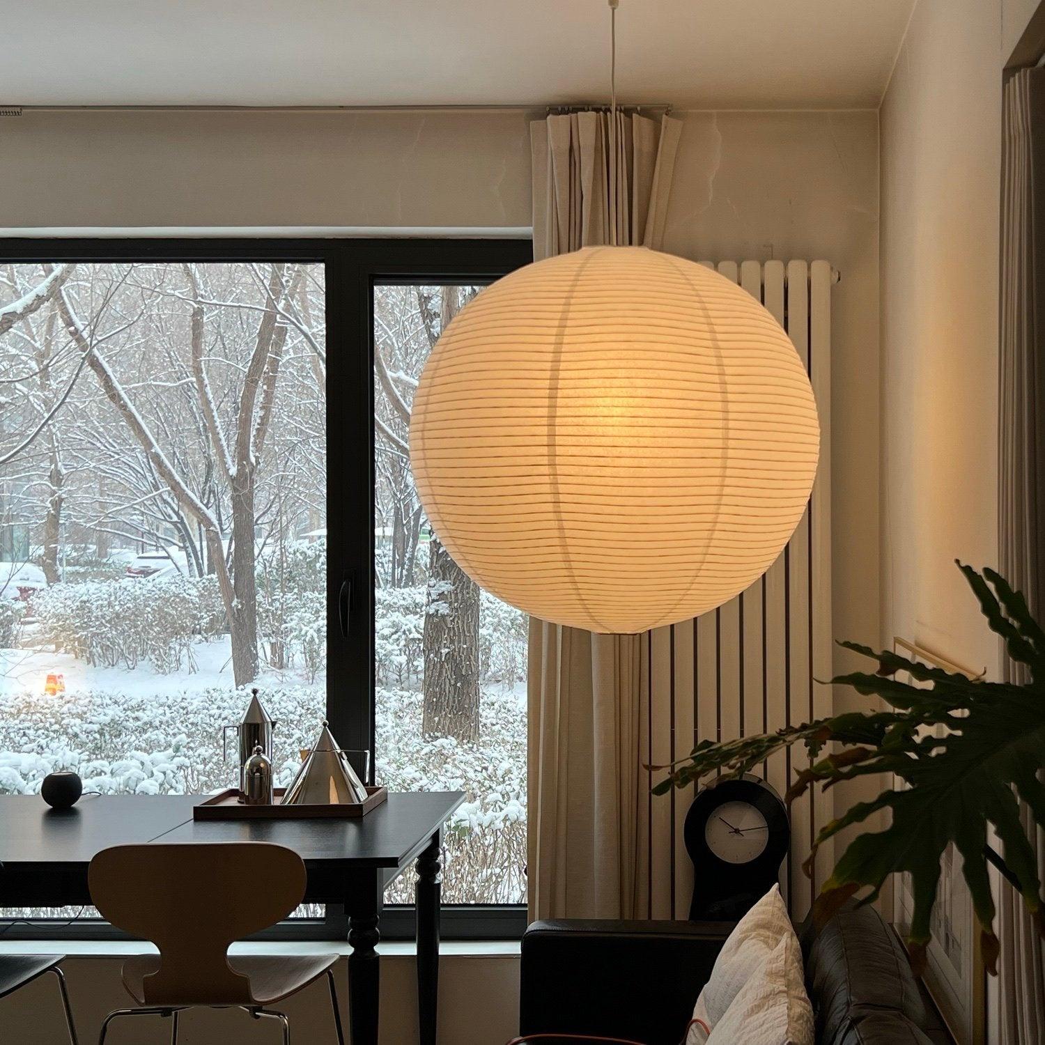 Customer photo of a Mooiehome light in a study