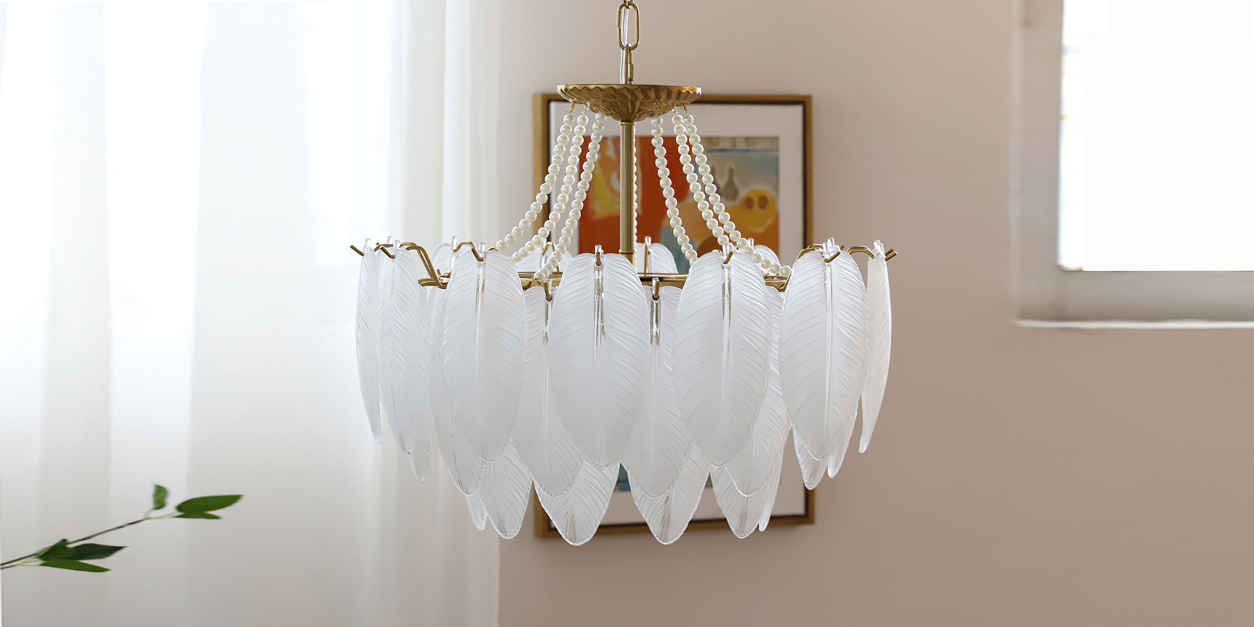 Black Friday's Exclusive Glass Chandeliers Collection
