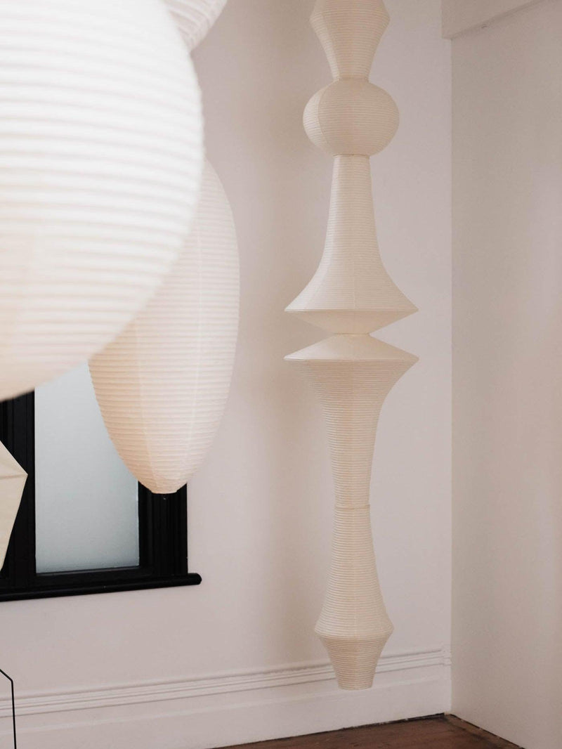 Akari E Pendant Light 12.2"