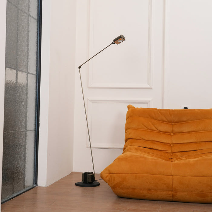 Apex Flex Floor Lamp 8.3"