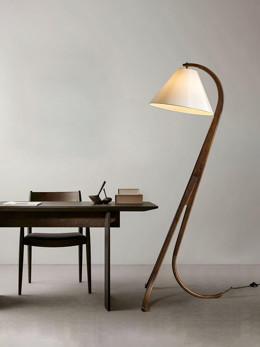 Arcwood Floor Lamp 30.7"