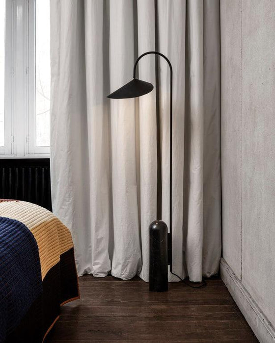 Arum Floor Lamp 16.9"