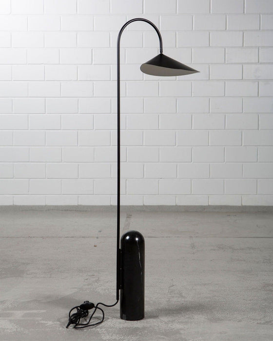 Arum Floor Lamp 16.9"