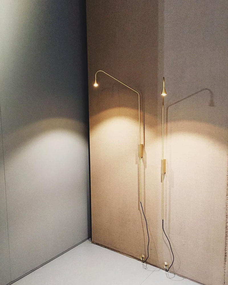 Svarna Wall Lamp 17.7″