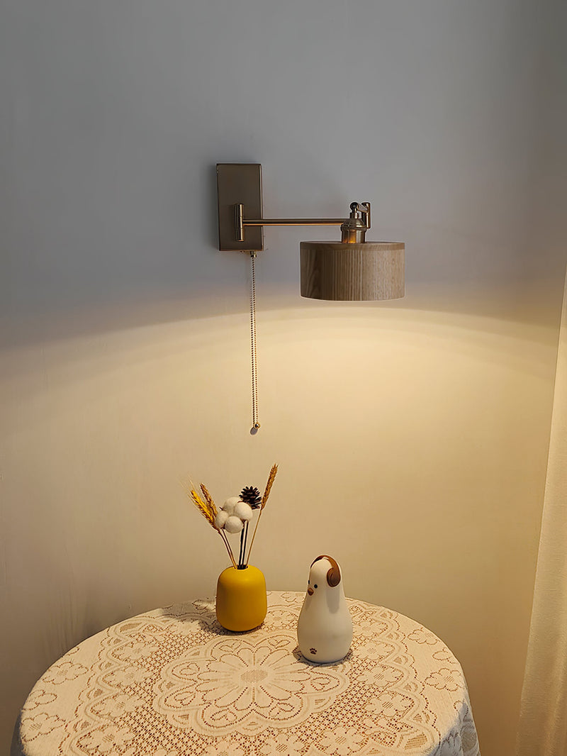 Ava Wall Lamp