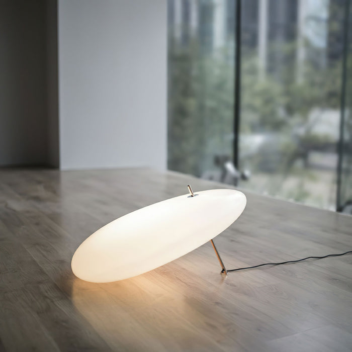 Avery Table Lamp