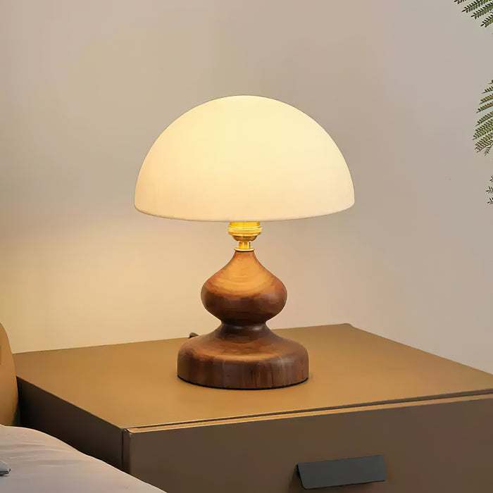 Banyan Tree Table Lamp 9.4"