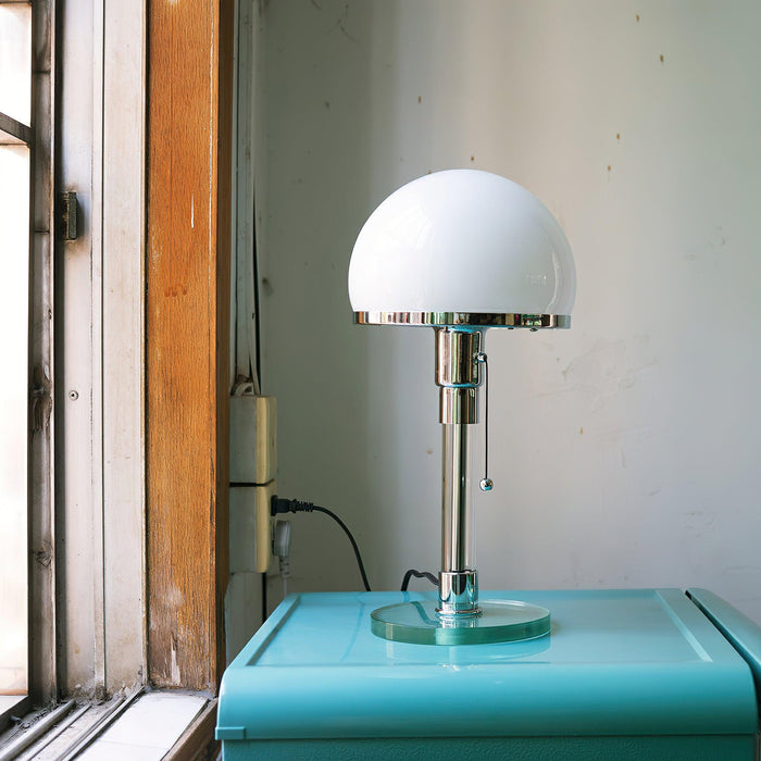 Bauhaus Table Lamp 7.9"