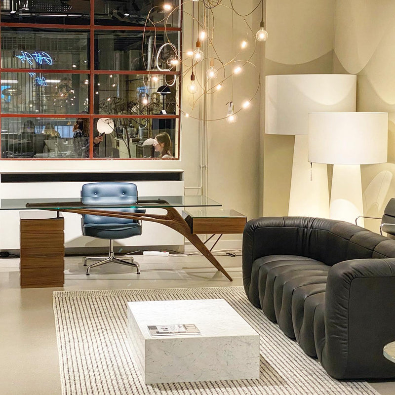 Big Shadow Floor Light