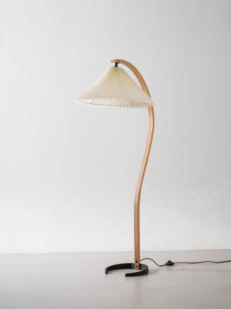 Caprani Floor Lamp 28.4"