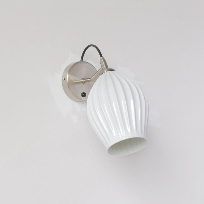 Ceramic Ribbed Wall Light 5.3"