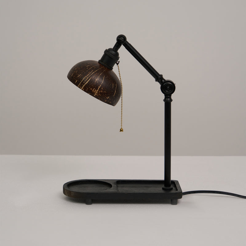 Christian Dell Table Lamp 5.1"