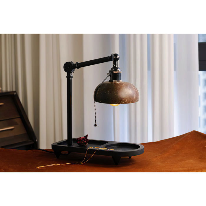 Christian Dell Table Lamp 5.1"