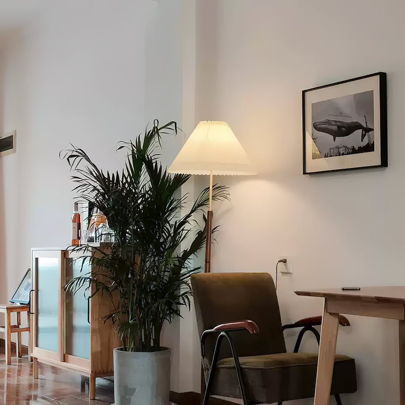 Cone Pleated Floor Lamp