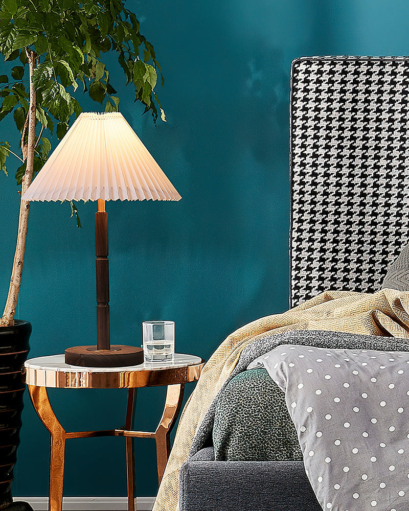 Cone Pleated Table Lamp