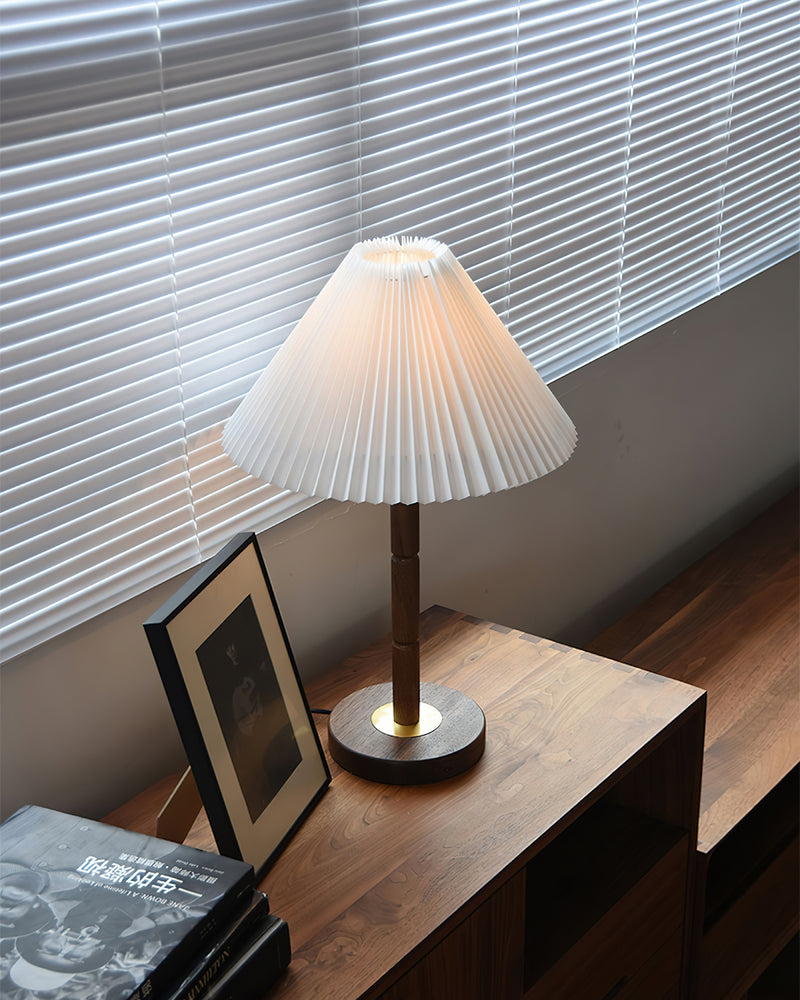 Cone Pleated Table Lamp