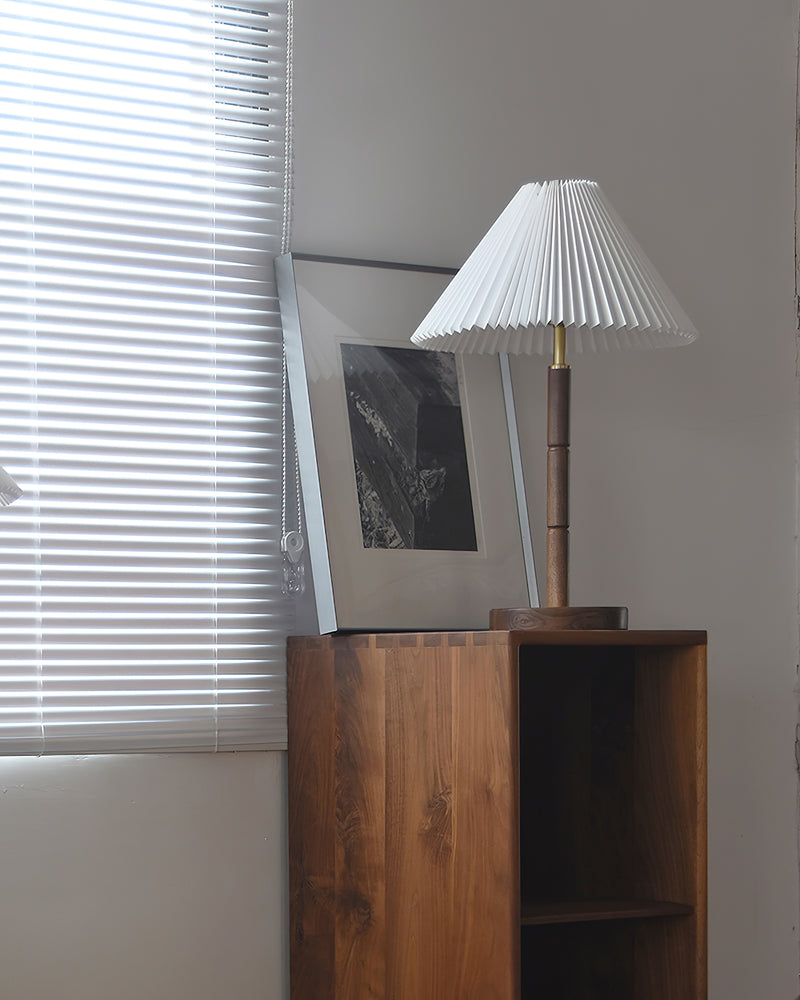 Cone Pleated Table Lamp