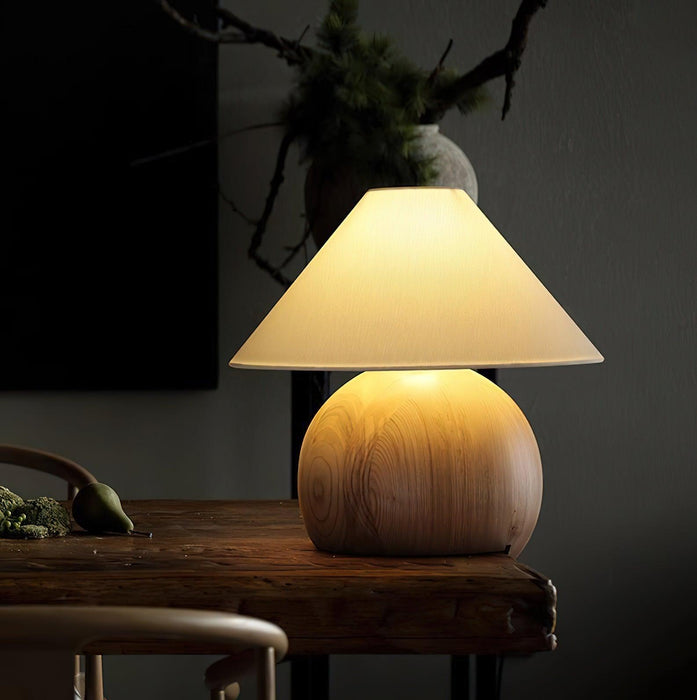 Corner Log Table Lamp 13.8"