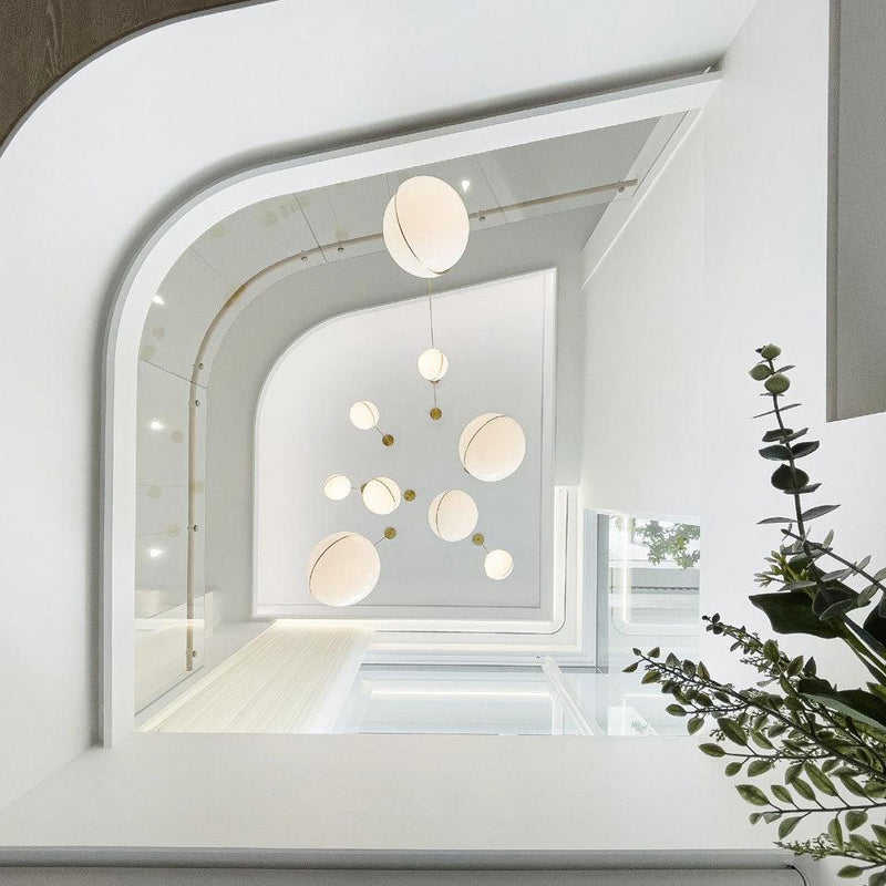 Crescent Pendant Lamp