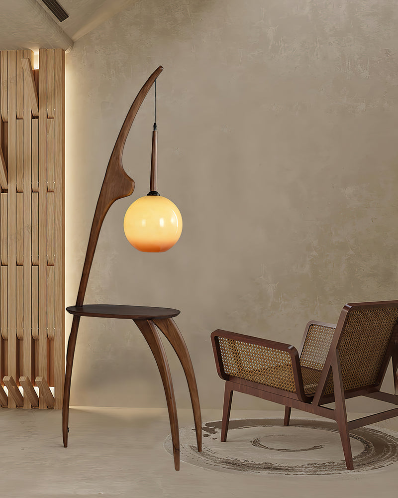 Curved Mantis Arm Floor Lamp