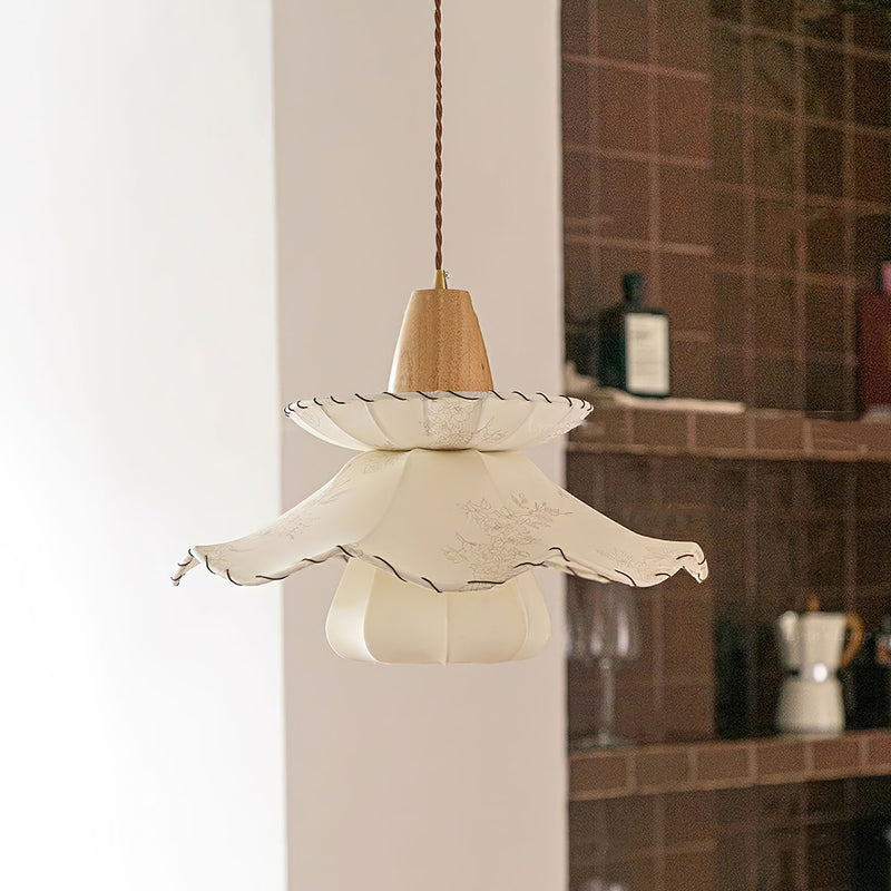 Daisy Charm Pendant Light 17.7"