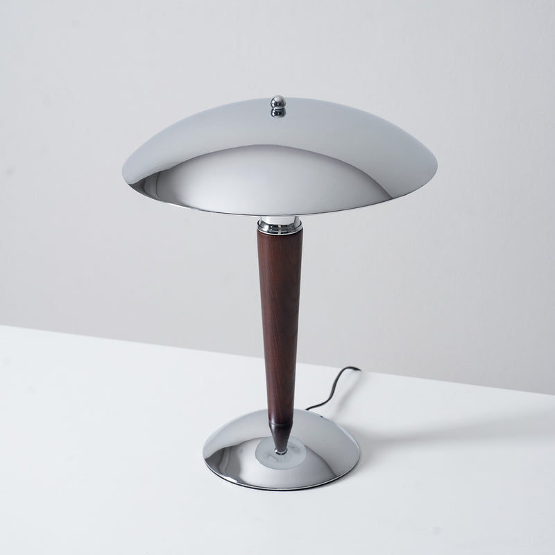 Helmet Table Lamp 11.8"