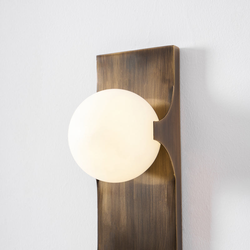 Ember Line Wall Lamp