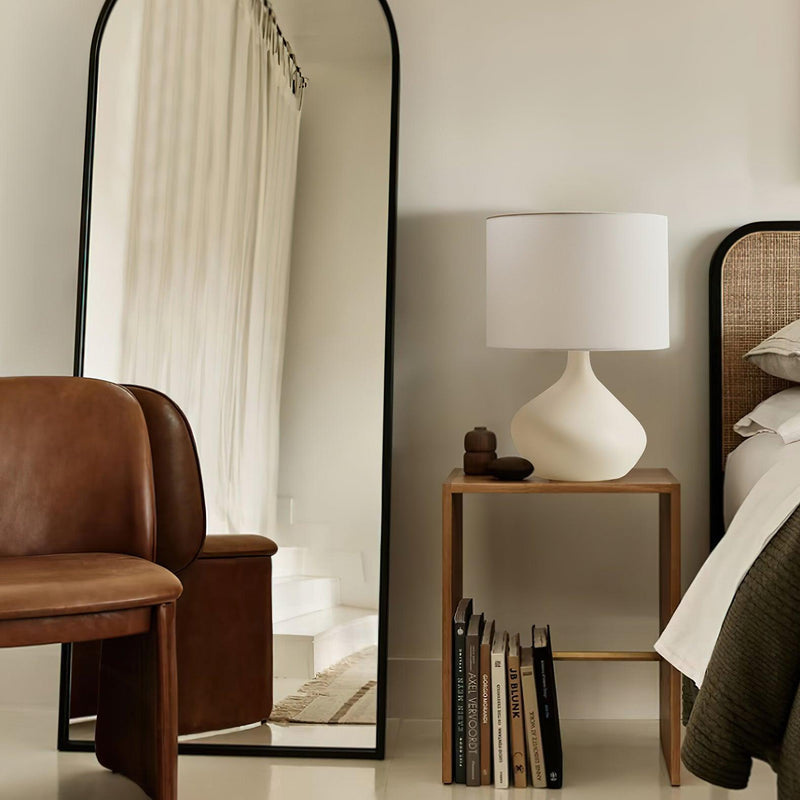 Ember Vase Table Lamp