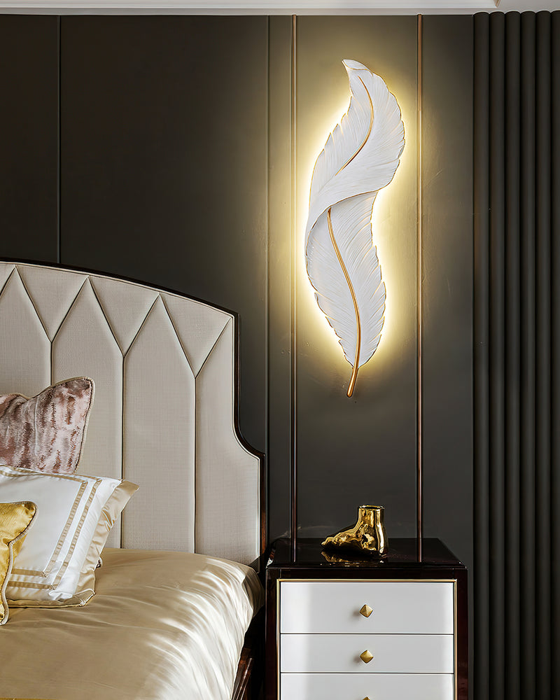 Feather Wall Lamp