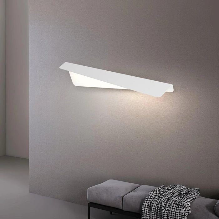 Folding Line Wall Lamp