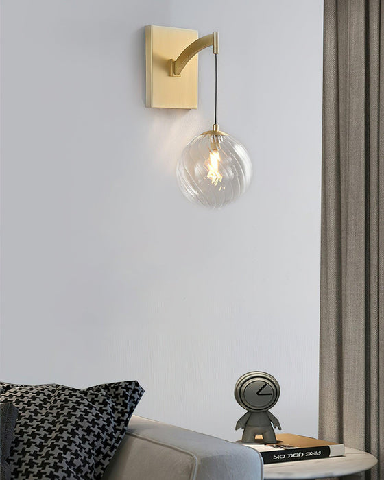 Golden Globe Wall Light 7.1"