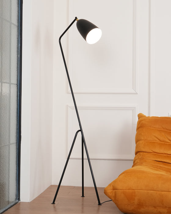 Grasshopper Floor Lamp 16.9"