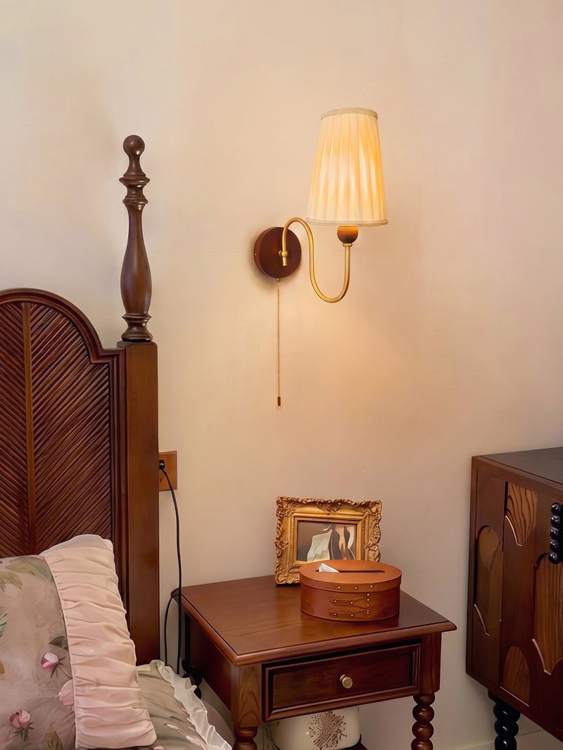 Hattie Wall Lamp