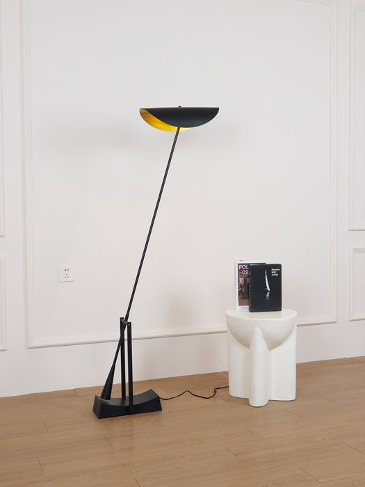 Horizon Floor Lamp 15.7"