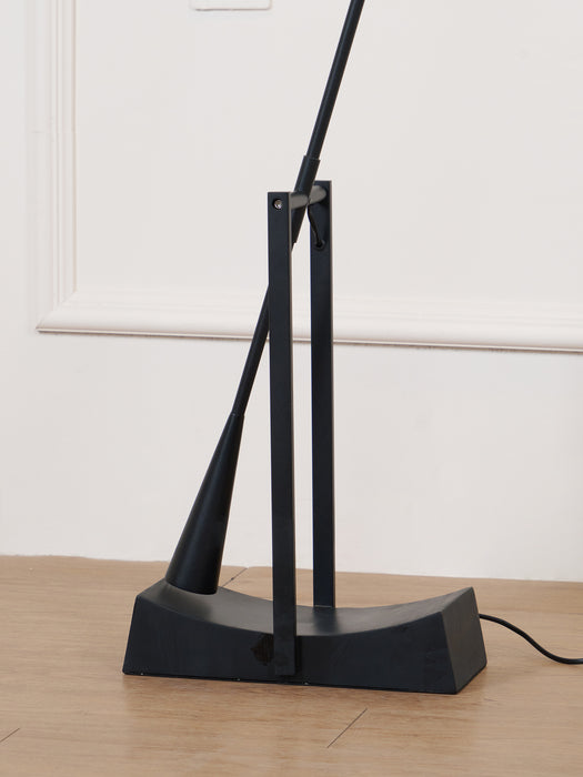 Horizon Floor Lamp 15.7"