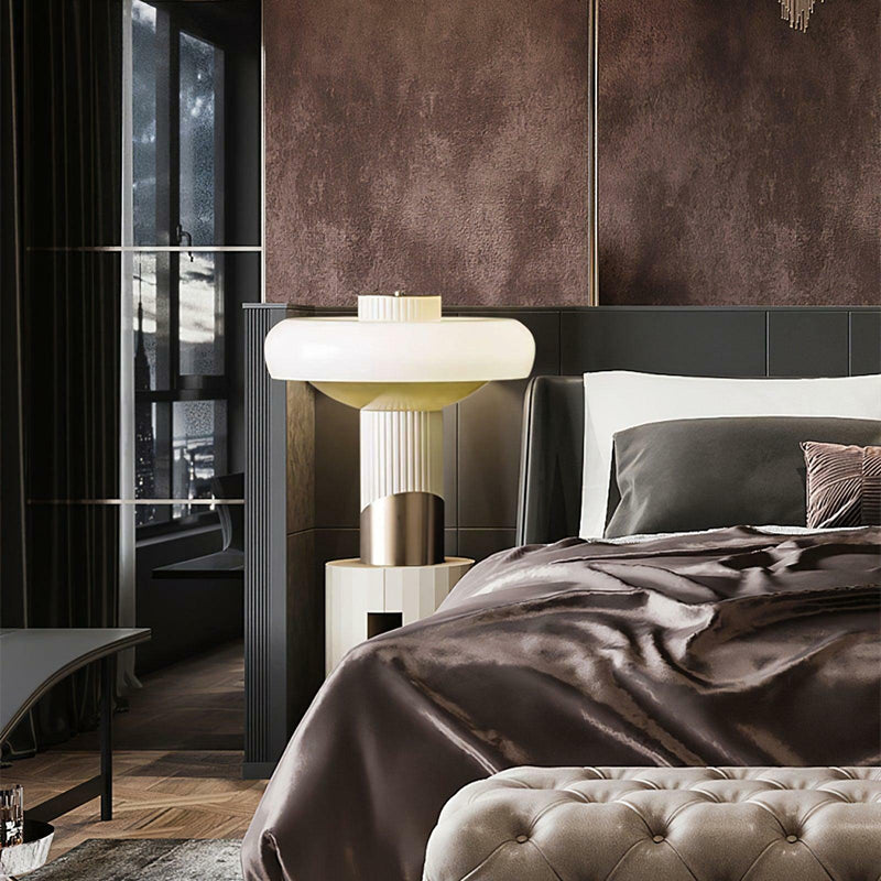 Ilayda Table Lamp 15.7"