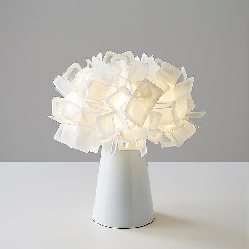 Illis Flower Table Lamp 10.2"