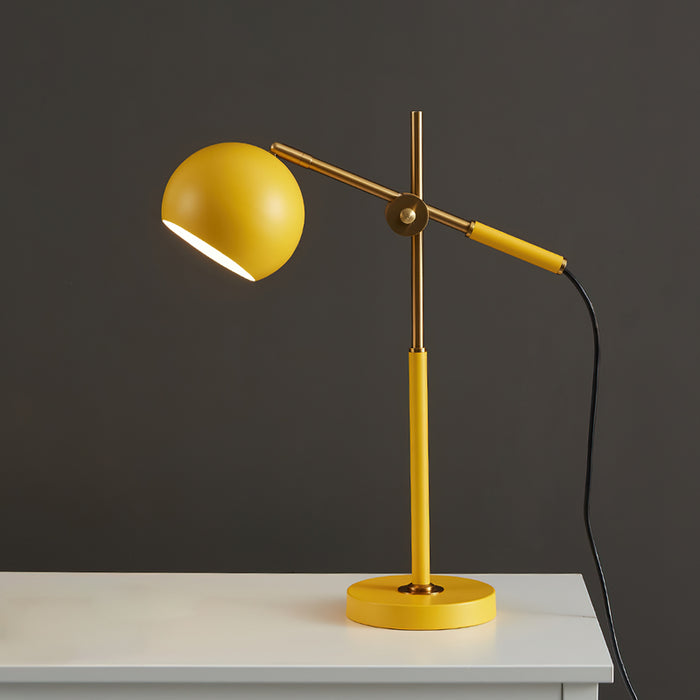 Isaac Table Lamp 17.3"