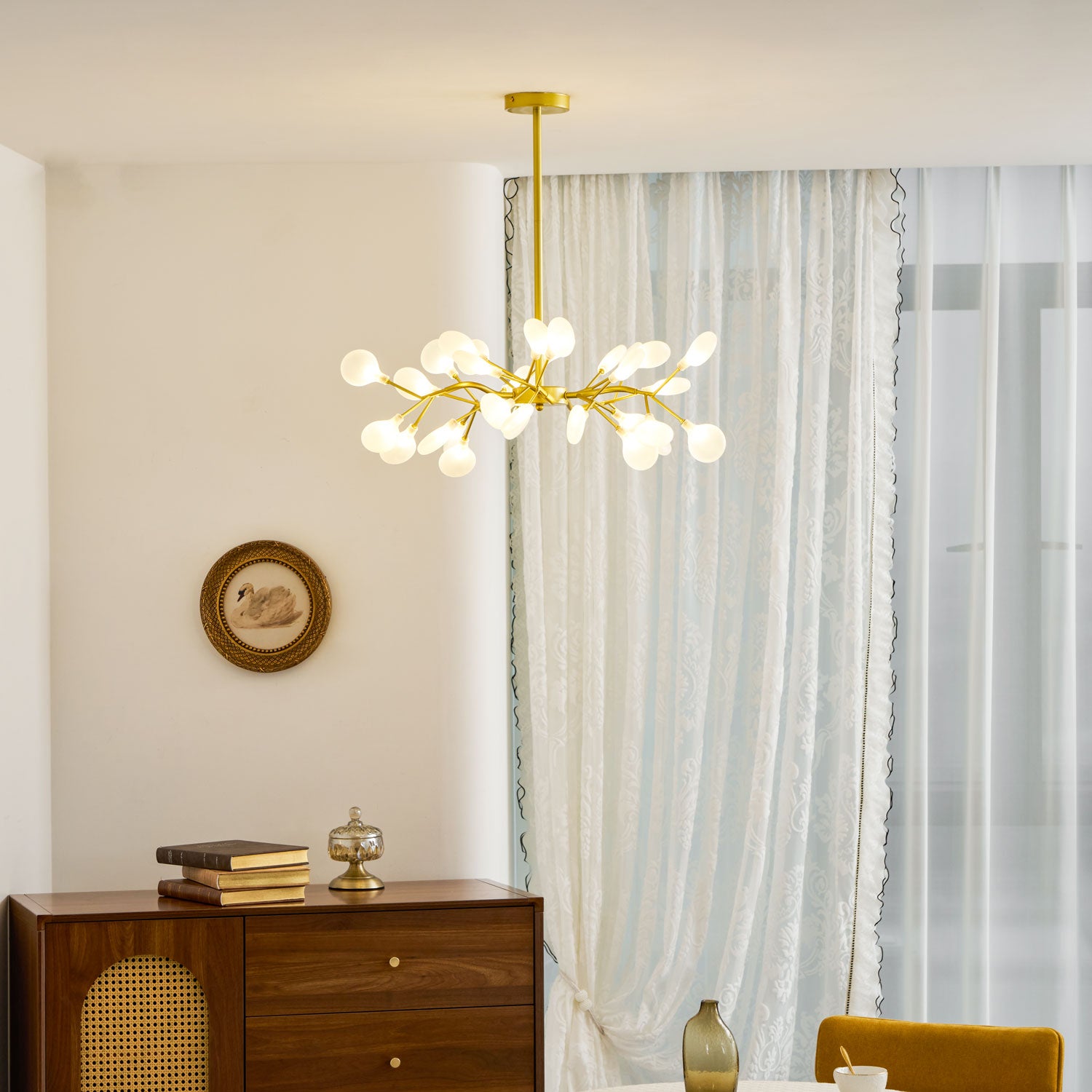 ⚠️ゆっきー⚠️「Chandelier」Novelbright Cosmo 39-in Chandelier – Kuzco Lighting
