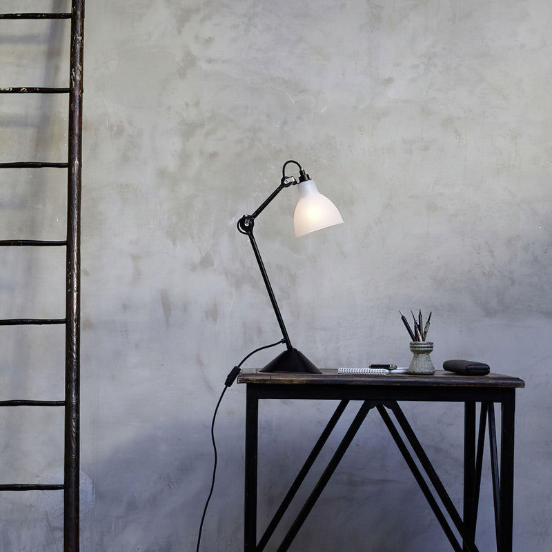 Versa Glide G205 Table Lamp 6.5″