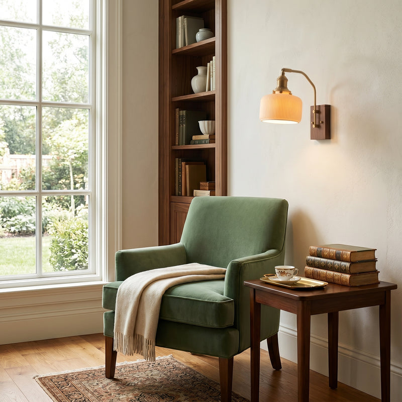 Laura Wall Lamp