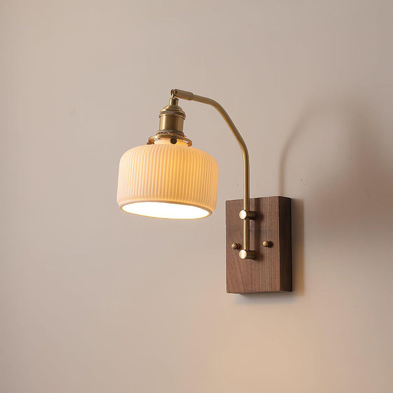 Laura Wall Lamp