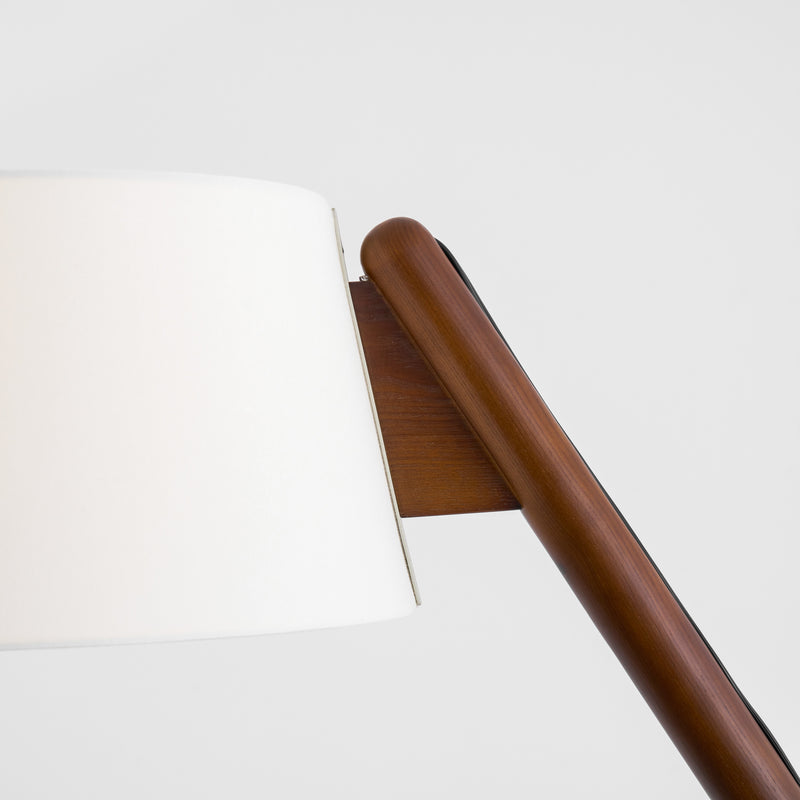 Lean Pivot Floor Lamp 18.9"