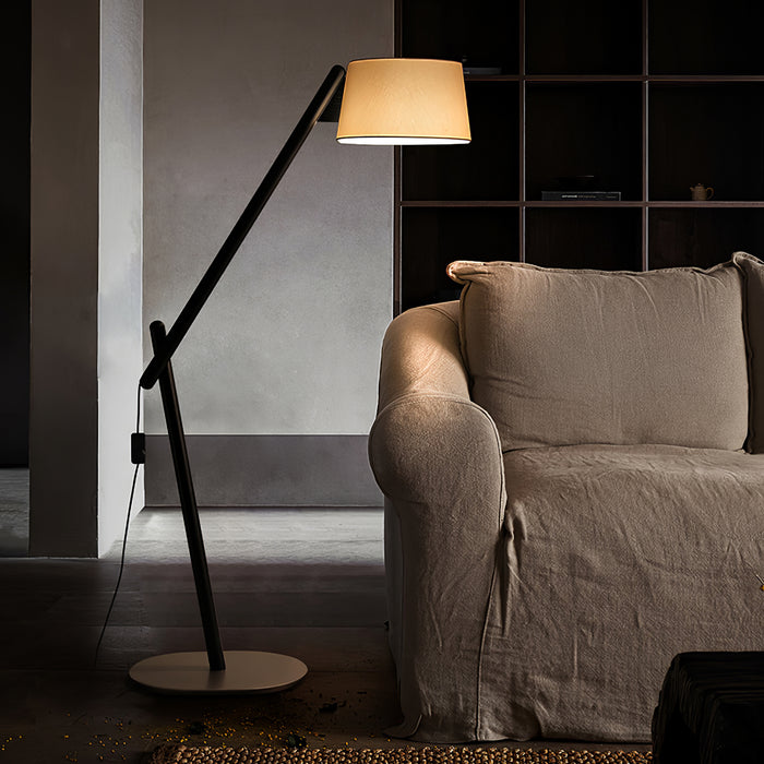 Lean Pivot Floor Lamp 18.9"