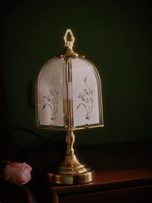 Lampe de table en métal Leonore 7,1"