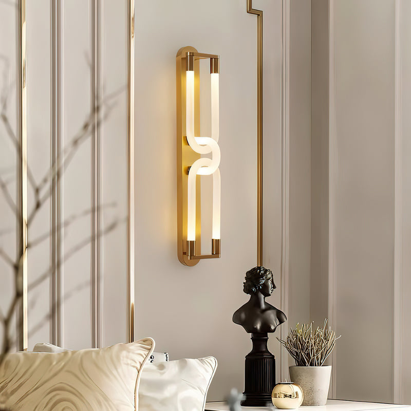Loopi Wall Lamp