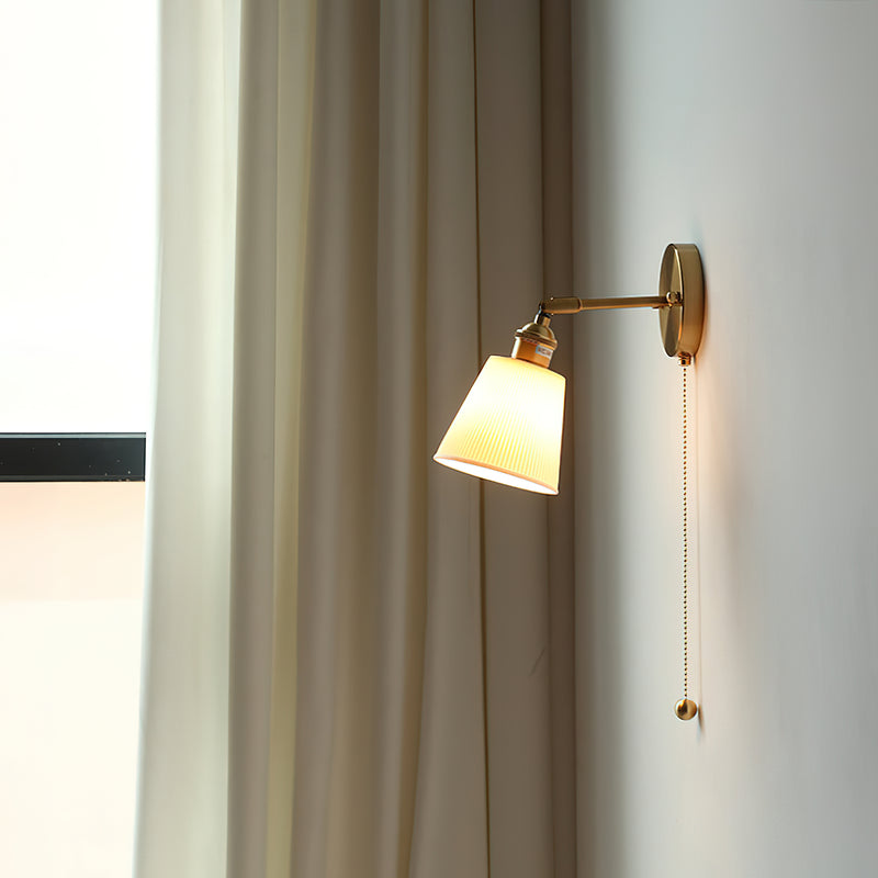 Lottie Wall Lamp