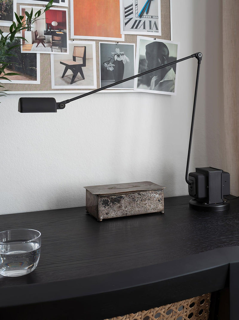 Apex Flex Table Lamp 4.3"