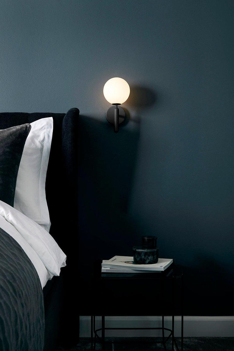 Luna Orb Wall Lamp 7.5"