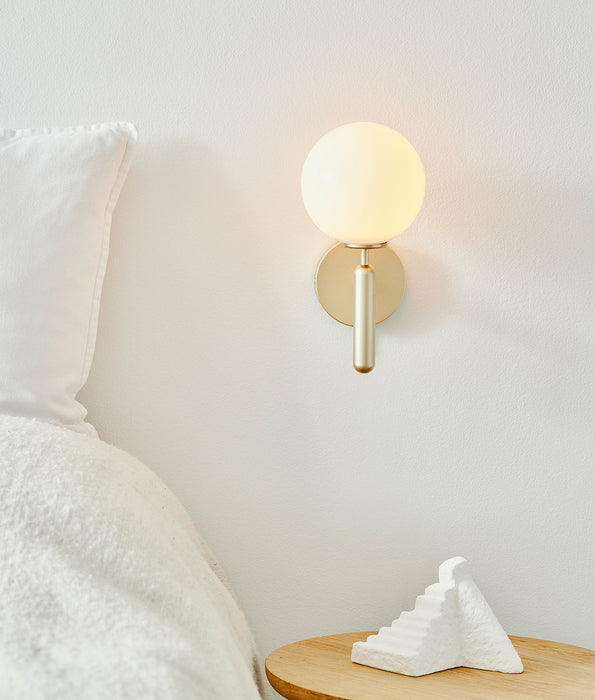 Luna Orb Wall Lamp 7.5"